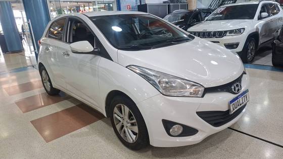 HYUNDAI HB20 1.6 PREMIUM 16V FLEX 4P AUTOMÁTICO