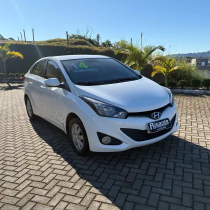 HYUNDAI HB20S 1.6 COMFORT PLUS 16V FLEX 4P AUTOMÁTICO HYUNDAI HB20S 1.6 COMFORT PLUS 16V FLEX 4P AUTOMÁTICO