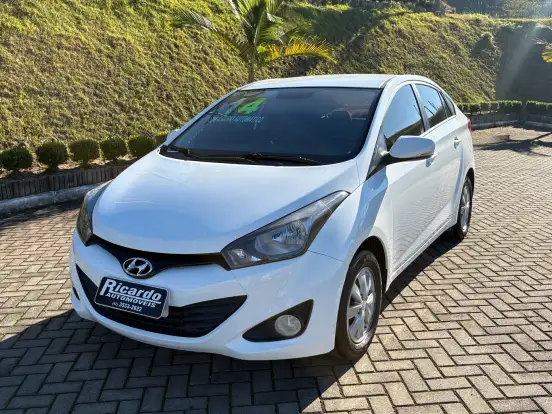 HYUNDAI-HB20S-1.6 COMFORT PLUS 16V FLEX 4P AUTOMÁTICO HYUNDAI-HB20S-2013