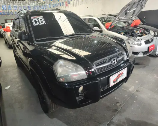 HYUNDAI TUCSON 2.0 MPFI GLS 16V 143CV 2WD GASOLINA 4P AUTOMÁTICO HYUNDAI TUCSON 2.0 MPFI GLS 16V 143CV 2WD GASOLINA 4P AUTOMÁTICO