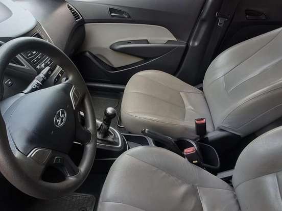 HYUNDAI-HB20-1.0 COMFORT PLUS 12V FLEX 4P MANUAL HYUNDAI-HB20-2018
