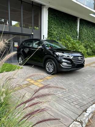 HYUNDAI-TUCSON-2021