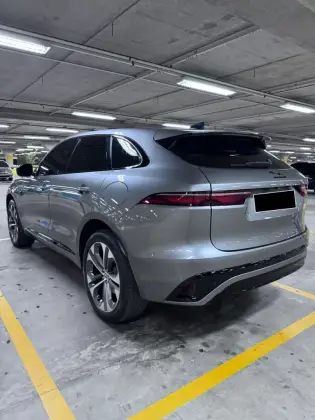 JAGUAR F-PACE 2.0 P400E PHEV R-DYNAMIC SE AWD AUTOMÁTICO JAGUAR F-PACE 2.0 P400E PHEV R-DYNAMIC SE AWD AUTOMÁTICO