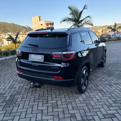 JEEP-COMPASS-2.0 16V FLEX NIGHT EAGLE AUTOMÁTICO JEEP-COMPASS-2018