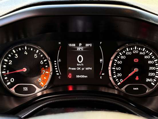 JEEP-RENEGADE-1.8 16V FLEX SPORT 4P AUTOMÁTICO JEEP-RENEGADE-2020