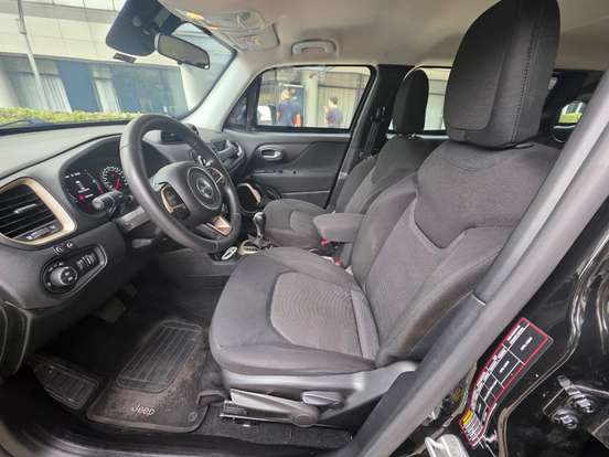 JEEP-RENEGADE-1.8 16V FLEX SPORT 4P AUTOMÁTICO JEEP-RENEGADE-2015