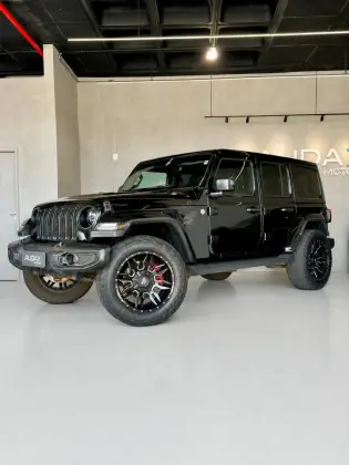 JEEP WRANGLER 2.0 TURBO GASOLINA UNLIMITED SAHARA 4P 4X4 AT8 JEEP WRANGLER 2.0 TURBO GASOLINA UNLIMITED SAHARA 4P 4X4 AT8