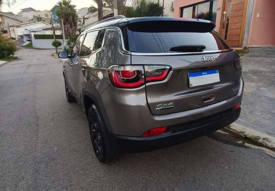 JEEP-COMPASS-2020