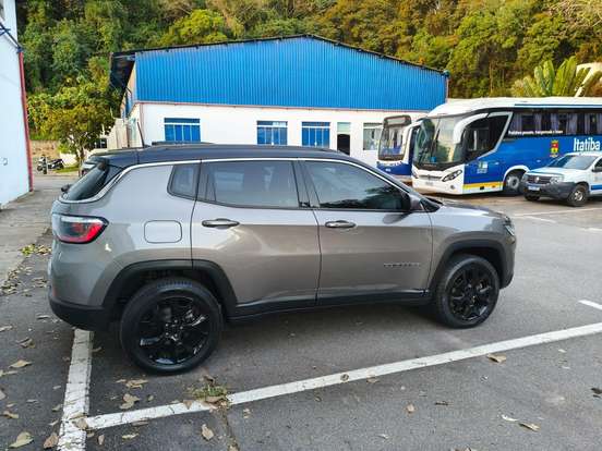 JEEP-COMPASS-2020