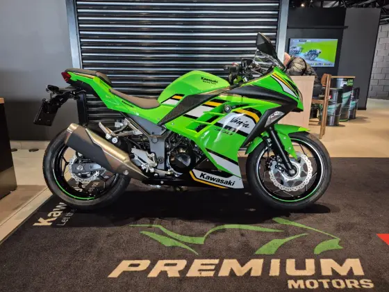 KAWASAKI NINJA 300 KAWASAKI NINJA 300