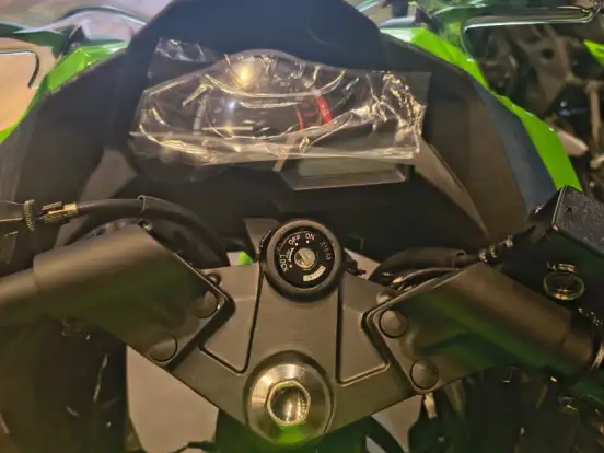 KAWASAKI-NINJA 300 KAWASAKI-NINJA 300-2025