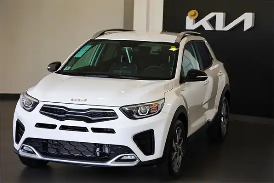 KIA-STONIC-2023