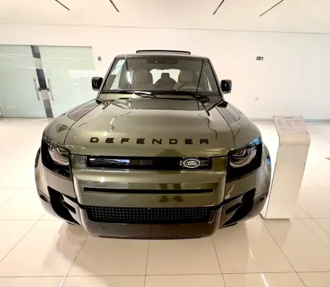 LAND ROVER-DEFENDER-2026