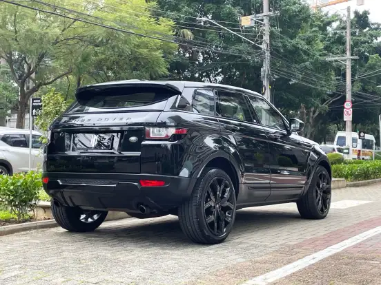 LAND ROVER-RANGE ROVER EVOQUE-2.0 SE 4WD 16V GASOLINA 4P AUTOMÁTICO LAND ROVER-RANGE ROVER EVOQUE-2016