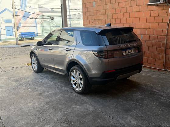 LAND ROVER DISCOVERY SPORT 2.0 D200 TURBO DIESEL SE AUTOMÁTICO