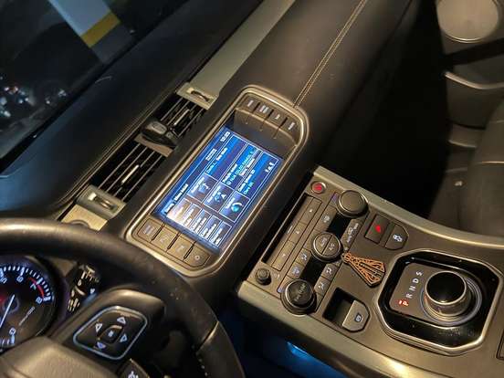 LAND ROVER-RANGE ROVER EVOQUE-2.0 PRESTIGE 4WD 16V GASOLINA 4P AUTOMÁTICO LAND ROVER-RANGE ROVER EVOQUE-2013