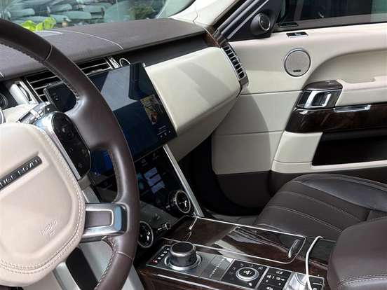 LAND ROVER-RANGE ROVER VOGUE-4.4 SE SDV8 4X4 TURBO DIESEL 4P AUTOMÁTICO LAND ROVER-RANGE ROVER VOGUE-2013