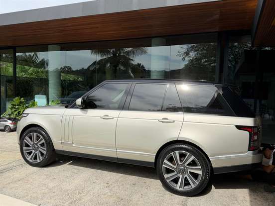 LAND ROVER-RANGE ROVER VOGUE-4.4 SE SDV8 4X4 TURBO DIESEL 4P AUTOMÁTICO LAND ROVER-RANGE ROVER VOGUE-2013