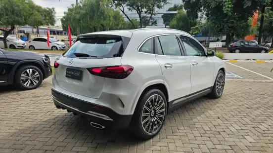 MERCEDES-BENZ-GLA 200-1.3 MHEV AMG LINE 7G-DCT MERCEDES-BENZ-GLA 200-2025
