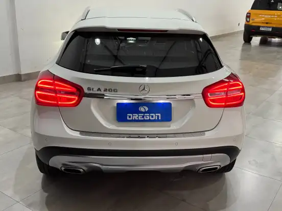 MERCEDES-BENZ-GLA 200-1.6 CGI STYLE 16V TURBO FLEX 4P AUTOMÁTICO MERCEDES-BENZ-GLA 200-2017