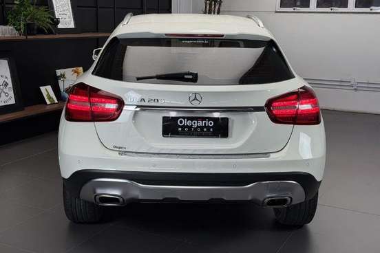 MERCEDES-BENZ-GLA 200-1.6 CGI FLEX ADVANCE 7G-DCT MERCEDES-BENZ-GLA 200-2017