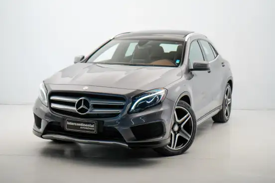 MERCEDES-BENZ-GLA 250-2016
