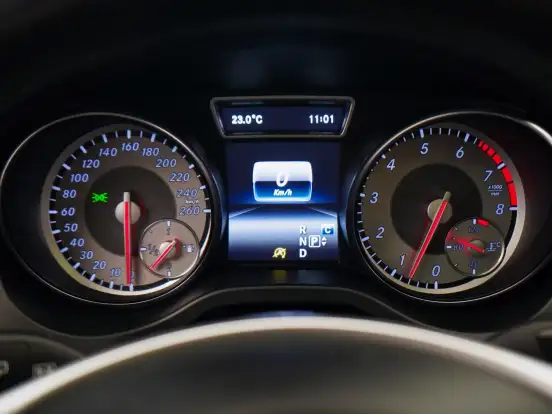 MERCEDES-BENZ-GLA 250-2.0 16V TURBO GASOLINA SPORT 4P 4MATIC AUTOMÁTICO MERCEDES-BENZ-GLA 250-2016
