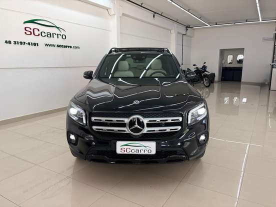 MERCEDES-BENZ-GLB 200-2020