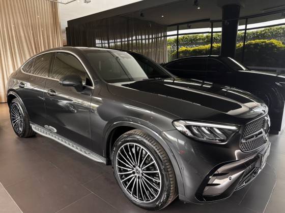 MERCEDES-BENZ GLC 300 2024 2.0 MHEV COUPÉ 4MATIC 9G-TRONIC