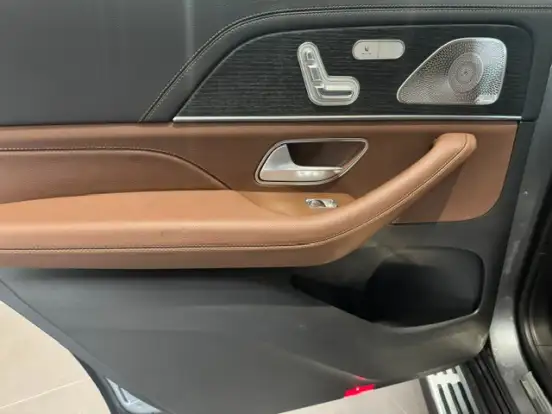 MERCEDES-BENZ-GLS 450-2026