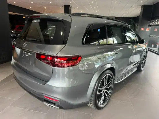 MERCEDES-BENZ-GLS 450-2026