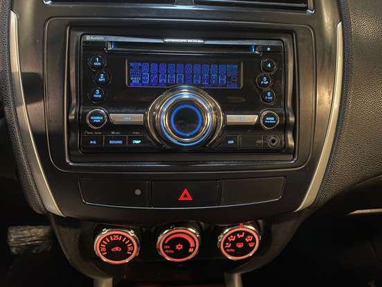 MITSUBISHI-ASX-2013