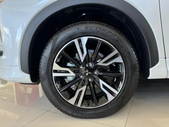 MITSUBISHI-ECLIPSE CROSS-1.5 MIVEC TURBO GASOLINA HPE CVT MITSUBISHI-ECLIPSE CROSS-2025