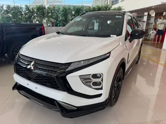 MITSUBISHI-ECLIPSE CROSS-1.5 MIVEC TURBO GASOLINA HPE-S BLACK S-AWC CVT MITSUBISHI-ECLIPSE CROSS-2025