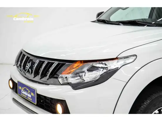 MITSUBISHI-L200 TRITON-2024