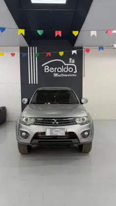 MITSUBISHI L200 TRITON 3.2 HPE 4X4 CD 16V TURBO INTERCOOLER DIESEL 4P AUTOMÁTICO MITSUBISHI L200 TRITON 3.2 HPE 4X4 CD 16V TURBO INTERCOOLER DIESEL 4P AUTOMÁTICO
