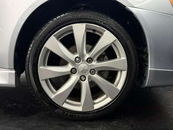 MITSUBISHI-LANCER-2014