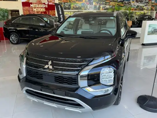 MITSUBISHI-OUTLANDER-2.4 PHEV HPE-S S-AWC DHT MITSUBISHI-OUTLANDER-2025