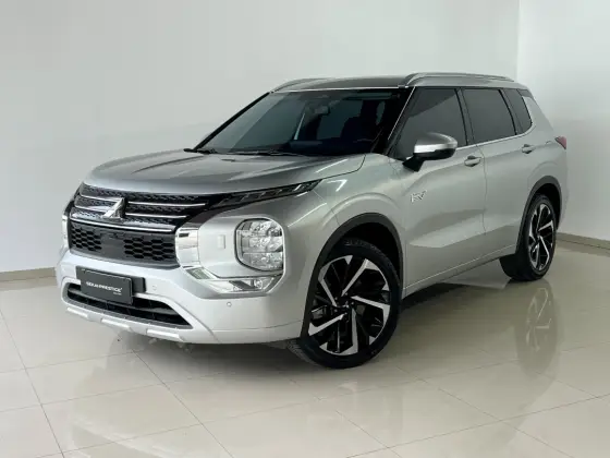 MITSUBISHI OUTLANDER 2.4 PHEV HPE-S S-AWC DHT