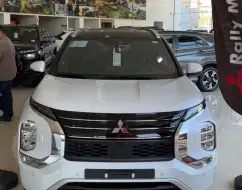 MITSUBISHI OUTLANDER 2.4 PHEV SIGNATURE S-AWC DHT MITSUBISHI OUTLANDER 2.4 PHEV SIGNATURE S-AWC DHT