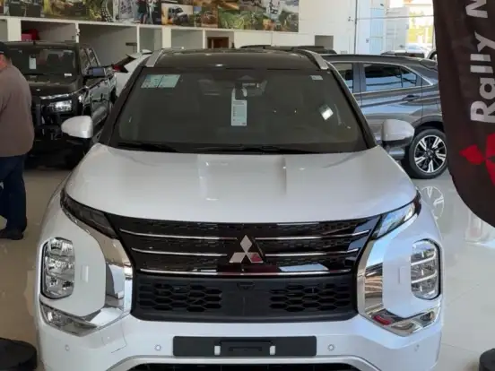 MITSUBISHI-OUTLANDER-2.4 PHEV SIGNATURE S-AWC DHT MITSUBISHI-OUTLANDER-2025