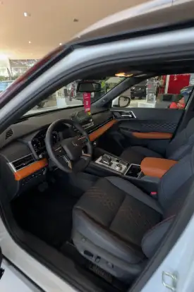 MITSUBISHI-OUTLANDER-2.4 PHEV SIGNATURE S-AWC DHT MITSUBISHI-OUTLANDER-2025