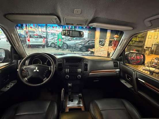 MITSUBISHI-PAJERO-2.5 HD 4X4 8V TURBO INTERCOOLER DIESEL 4P MANUAL MITSUBISHI-PAJERO-2007