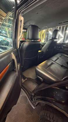 MITSUBISHI-PAJERO-2007