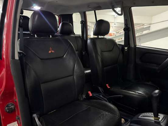 MITSUBISHI-PAJERO TR4-2.0 4X2 16V 140CV FLEX 4P AUTOMÁTICO MITSUBISHI-PAJERO TR4-2013