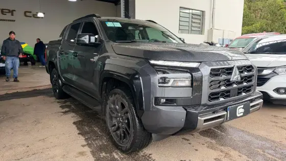 MITSUBISHI TRITON 2.4 BITURBO DIESEL CD KATANA 4X4 AUTOMÁTICO