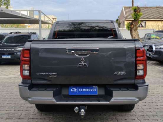 MITSUBISHI-TRITON-2.4 BITURBO DIESEL CD HPE 4X4 AUTOMÁTICO MITSUBISHI-TRITON-2026