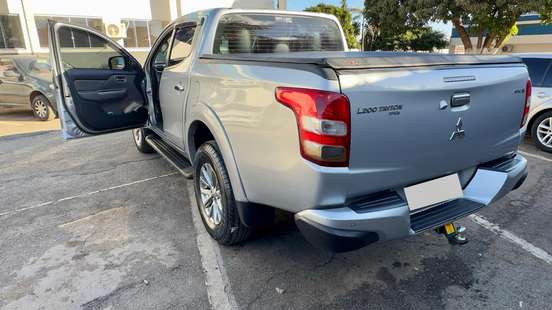 MITSUBISHI-L200 TRITON-2019