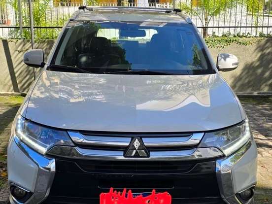 MITSUBISHI-OUTLANDER-2.0 COMFORT 16V GASOLINA 4P AUTOMÁTICO MITSUBISHI-OUTLANDER-2017