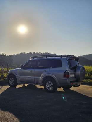MITSUBISHI-PAJERO FULL-3.2 GLS 4X4 16V TURBO INTERCOOLER DIESEL 4P AUTOMÁTICO MITSUBISHI-PAJERO FULL-2003
